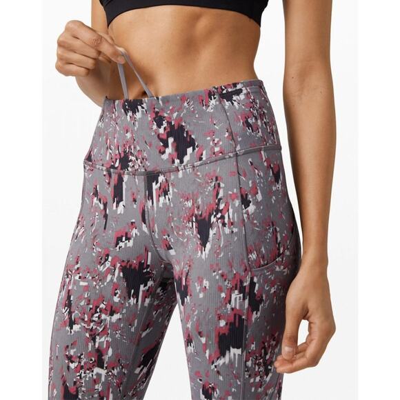 Lululemon Wunder Train Leggings Gray Abstract Print High Rise 25” Size 4 - Picture 2 of 9